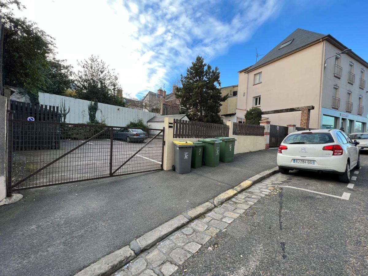 Cosy Loire, T2 Neuf, Front De Loire ,Vue Cathedrale,5Min A Pied Centre Ville Et Parking Prive Orleans Bagian luar foto